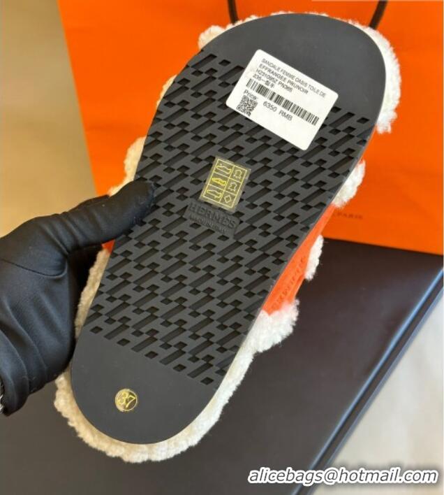 Durable Hermes Chypre Flat Sandals in Suede and Shearling Orange 027001