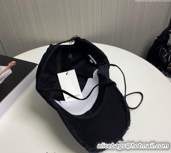 Shop Duplicate Jacquemus Canvas Baseball Hat with Fringe and Strap J3001 Black 2024