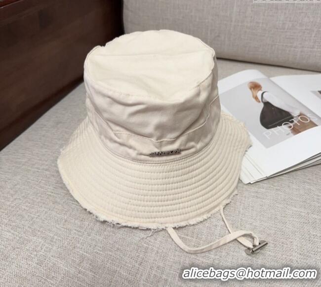 Top Design Jacquemus Canvas Bucket Hat with Fringe and Strap J3002 Ivory White 2025