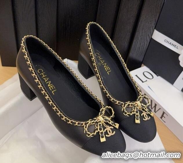 Durable Chanel Calfskin Pumps with Chain Bow Black 2025 CH041605