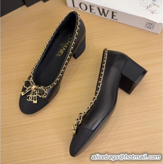 Durable Chanel Calfskin Pumps with Chain Bow Black 2025 CH041605