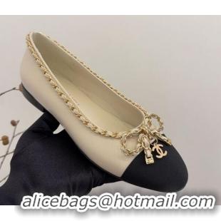 Stylish Chanel Calfskin Ballet Flats with Chain Bow White 2025 CH041605