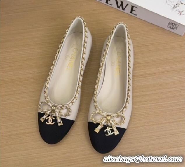 Stylish Chanel Calfskin Ballet Flats with Chain Bow White 2025 CH041605