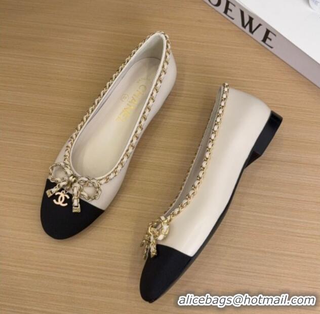 Stylish Chanel Calfskin Ballet Flats with Chain Bow White 2025 CH041605