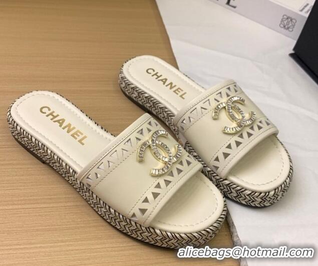 Unique Style Chanel Cutout Calfskin Flat Slides Sandal White 2025 CH041611