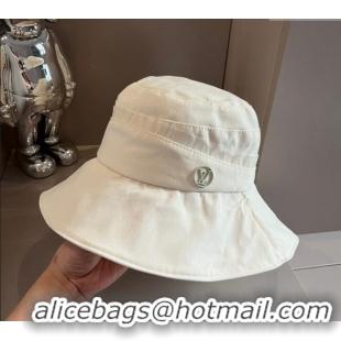 Well Crafted Louis Vuitton Fabric Bucket Hat 0301 White 2024