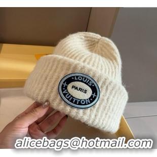 Newly Launched Louis Vuitton Knit Hat with Logo Patch 0114 White 2025