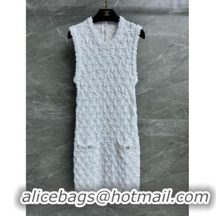 ​Trendy Design Chanel Knit Cardigan CH041011 White 2025