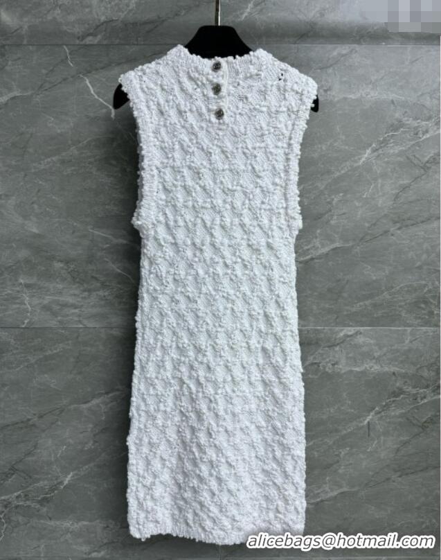 ​Trendy Design Chanel Knit Cardigan CH041011 White 2025