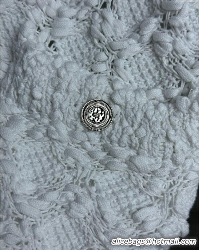 ​Trendy Design Chanel Knit Cardigan CH041011 White 2025