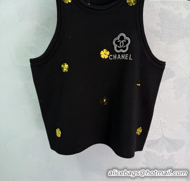 ​Best Price Chanel Vest with Charm 0411 White/Black/Red 2025