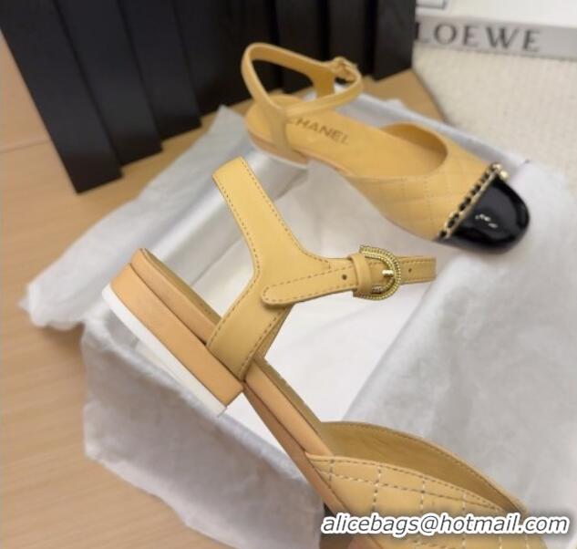 Duplicate Chanel Quilted Calfskin & Patent Flat Sandals with Chain Beige 2025 CH041617