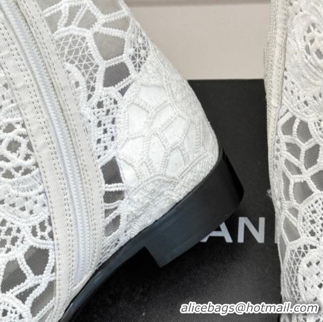 Cheap Price Chanel Lace Flat Ankle Boots White 2025 CH041619