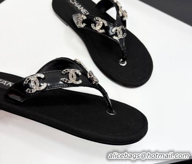 Sumptuous Chanel Lambskin Flat Slide Thong Sandals with CC Charm Black 2025 CH041621