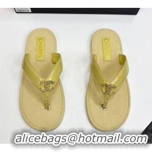 1:1 aaaaa Chanel Lambskin Flat Slide Thong Sandals with Strass CC Yellow 2025 CH041621