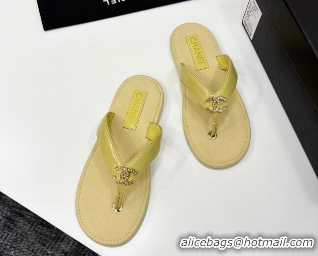 1:1 aaaaa Chanel Lambskin Flat Slide Thong Sandals with Strass CC Yellow 2025 CH041621