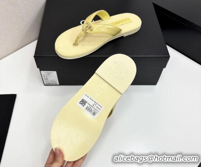 1:1 aaaaa Chanel Lambskin Flat Slide Thong Sandals with Strass CC Yellow 2025 CH041621
