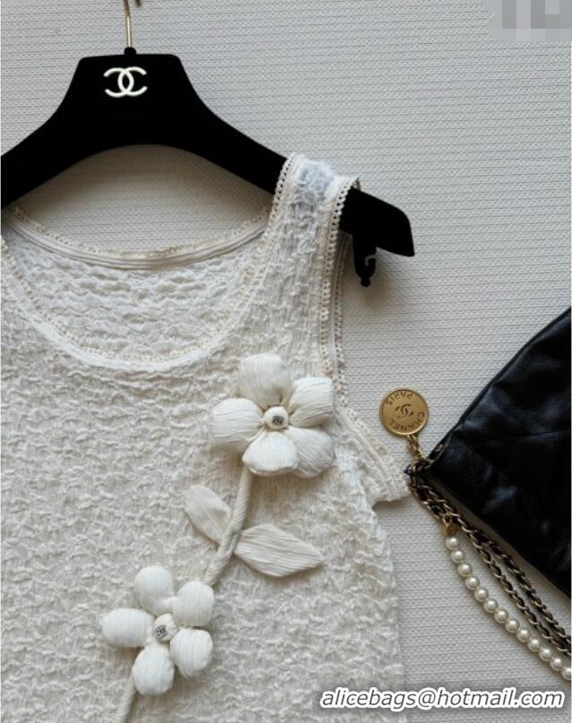 Famous Brand Chanel Flower Vest CH0411 White 2025