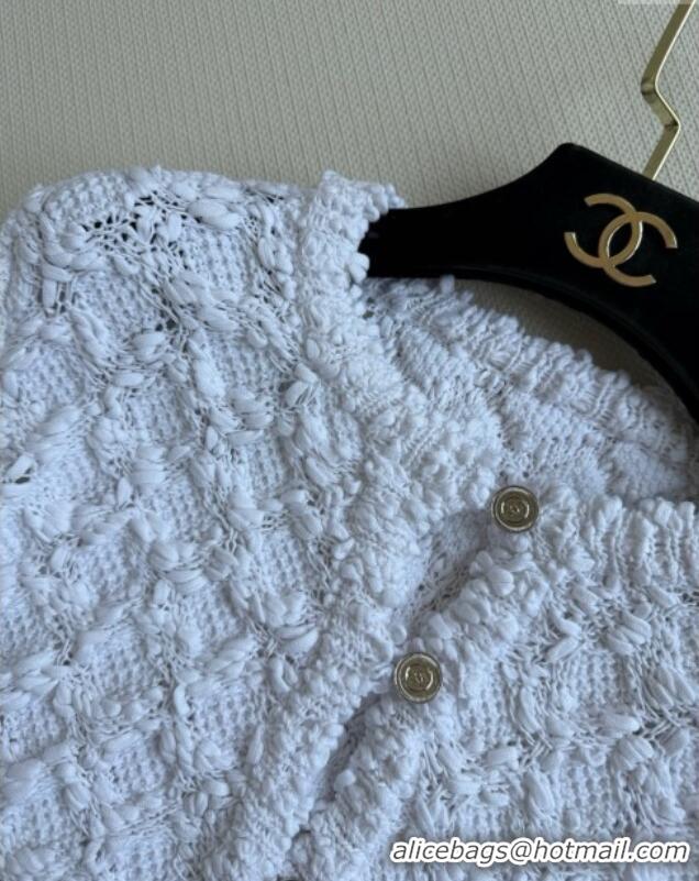 ​Top Grade Chanel Knit Cardigan CH042817 White 2025