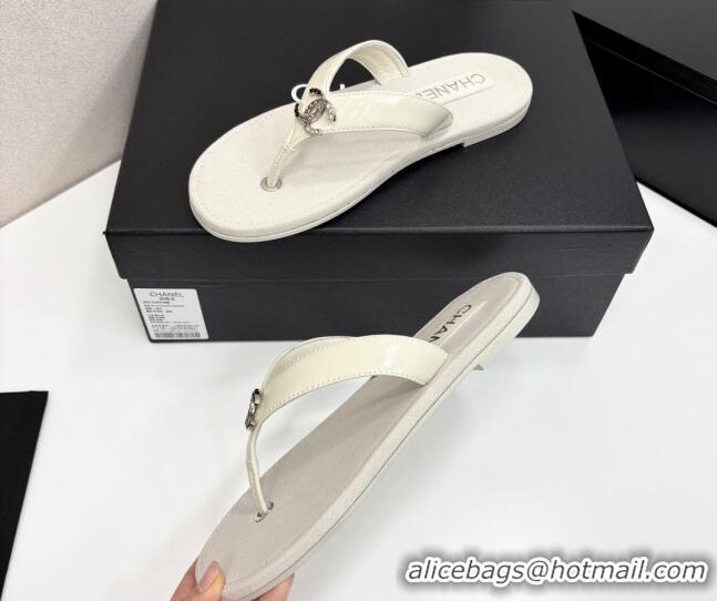 Buy Discount Chanel Lambskin Flat Slide Thong Sandals with Strass CC White 2025 CH041621