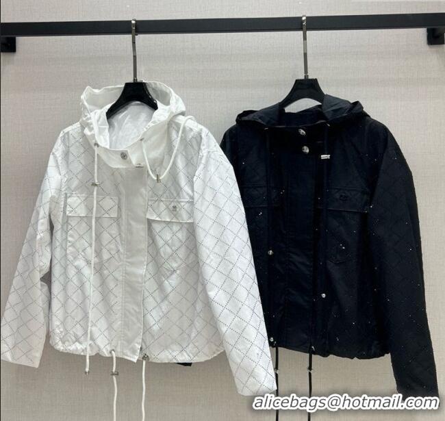 ​Best Grade Chanel Strass Quilted Jacket 30049 White/Black 2025