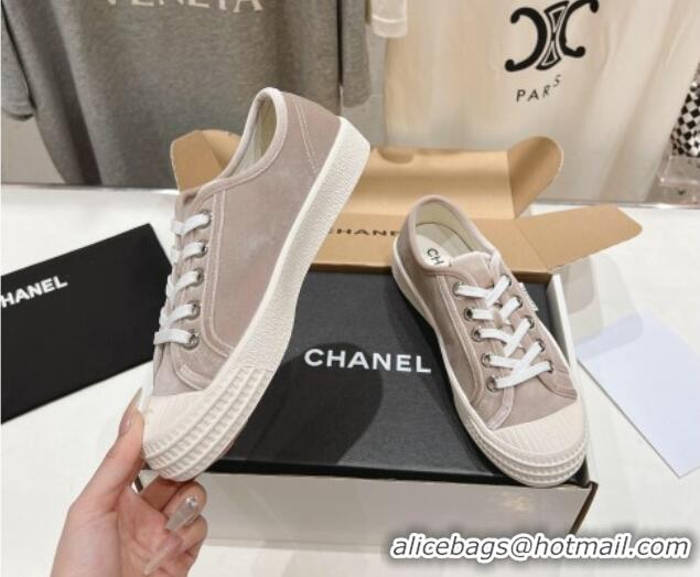 Sumptuous Chanel Velvet Sneakers Grey 2025 CH041711