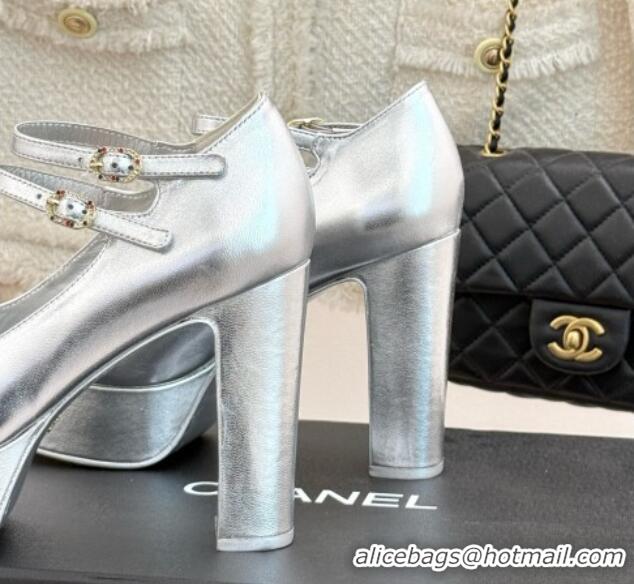 Popular Style Chanel Mary Janes in Laminated Lambskin G46433 Silver