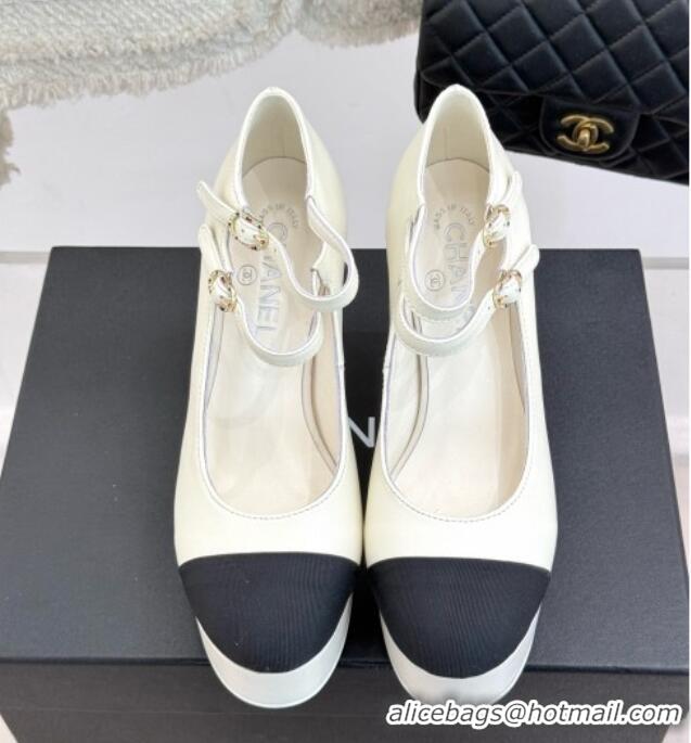 Duplicate Chanel Mary Janes in Laminated Lambskin & Grosgrain G46433 White