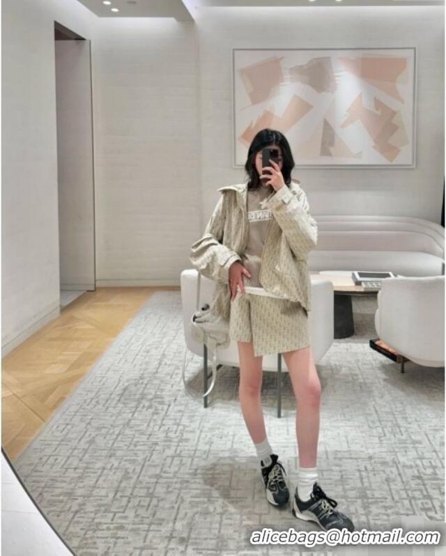 Buy Inexpensive Dior Jacket D040704 Beige 2025