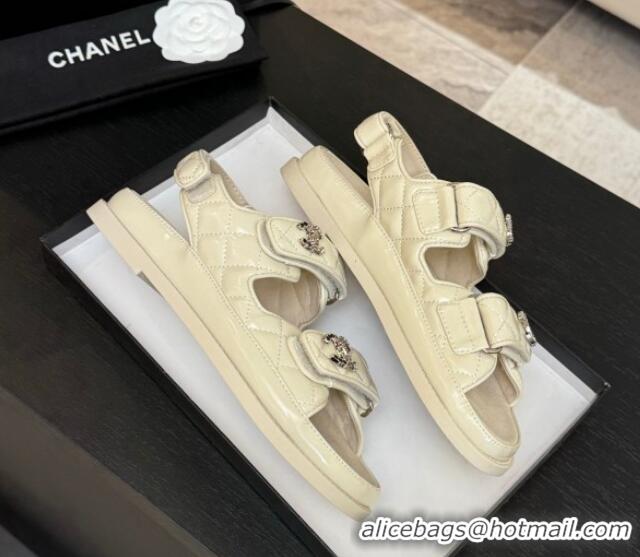 Pretty Style Chanel Patent Calfskin Flat Strap Sandals with Strass CC White 2025 CH041719