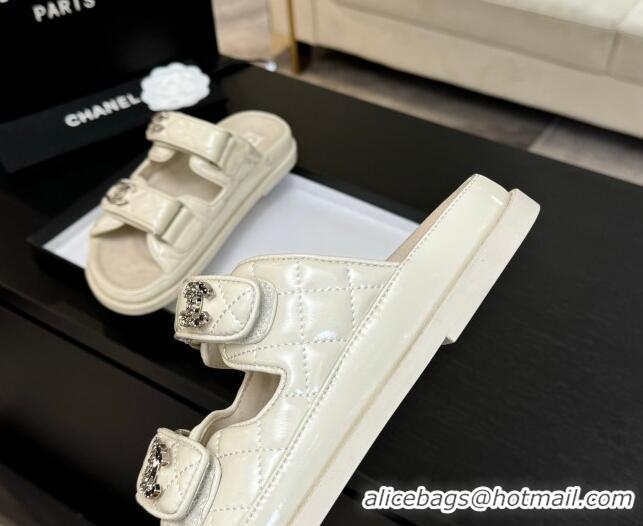 Sumptuous Chanel Patent Calfskin Flat Strap Slides Sandal with Strass CC Light Beige 2025 CH041719