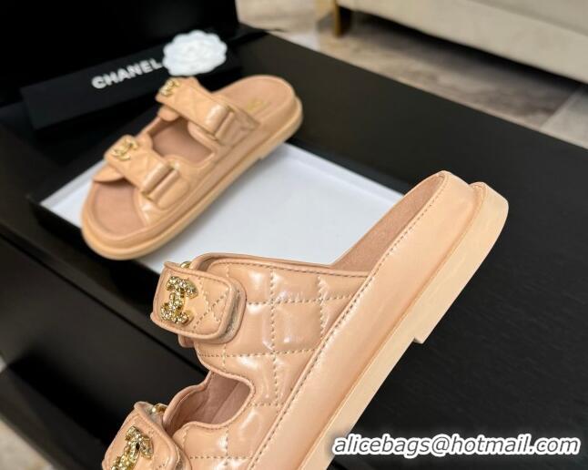 Shop Duplicate Chanel Patent Calfskin Flat Strap Slides Sandal with Strass CC Nude Pink 2025 CH041719
