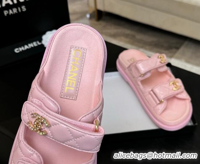 Trendy Design Chanel Patent Calfskin Flat Strap Slides Sandal with Strass CC Light Pink 2025 CH041719