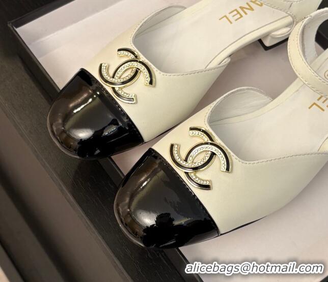 Duplicate Chanel Calfskin & Patent Flat Sandals with Strass CC White 2025 CH041720