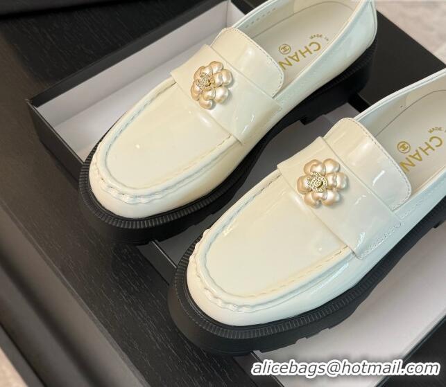 Top Grade Chanel Shiny Calfskin Loafers with Bloom White 2025 CH041721