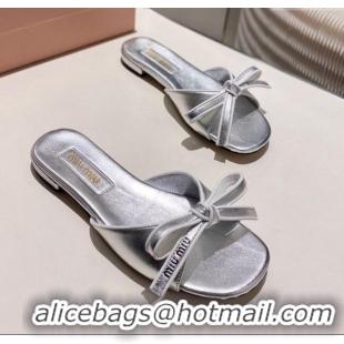 ​New Stylish Miu Miu Nappa Leather Flat Slides Sandal with Bow 042602 Silver 2025