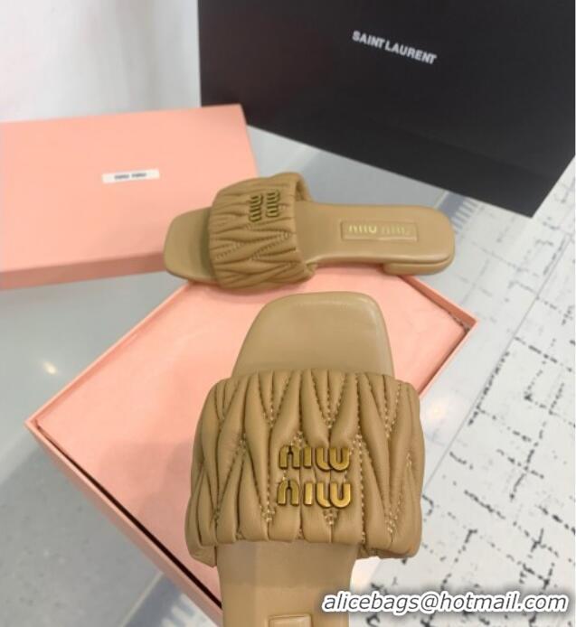 ​Buy Fashionable Miu Miu Matelasse Nappa Leather Flat Slides Sandal 5XX605 Light Brown 2025