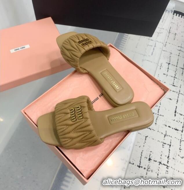 ​Buy Fashionable Miu Miu Matelasse Nappa Leather Flat Slides Sandal 5XX605 Light Brown 2025