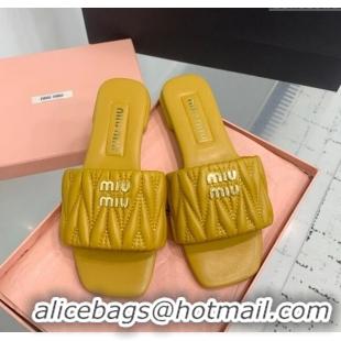 ​Top Design Miu Miu Matelasse Nappa Leather Flat Slides Sandal 5XX605 Yellow 2025