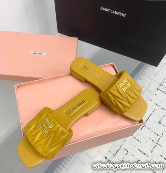 ​Top Design Miu Miu Matelasse Nappa Leather Flat Slides Sandal 5XX605 Yellow 2025