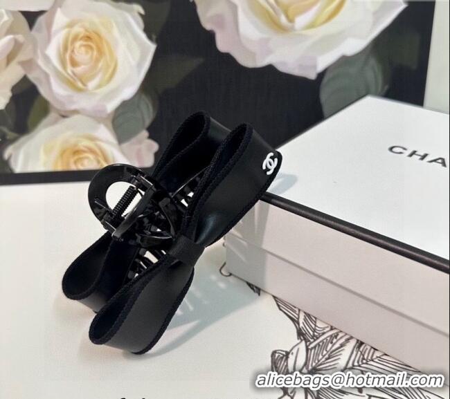 Buy Discount Chanel Matte Hair Clip 1060 Black 2024