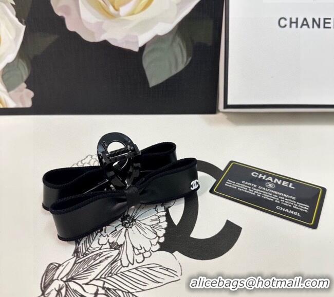 Buy Discount Chanel Matte Hair Clip 1060 Black 2024