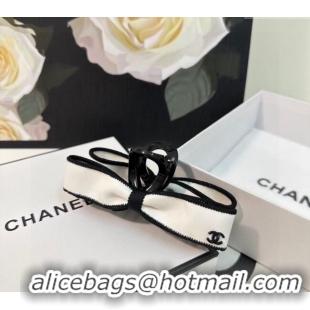 Buy Inexpensive Chanel Matte Hair Clip 1060 White/Black 2024
