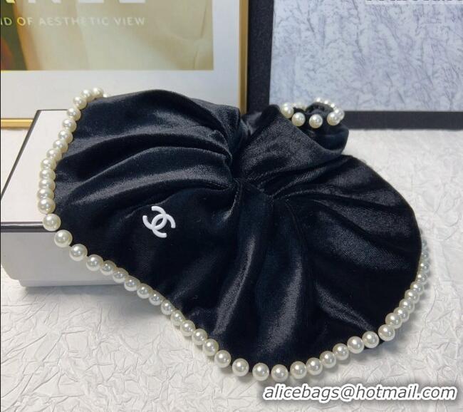 Trendy Design Chanel Black Velvet Hair Ring with Pearls 0302 2024