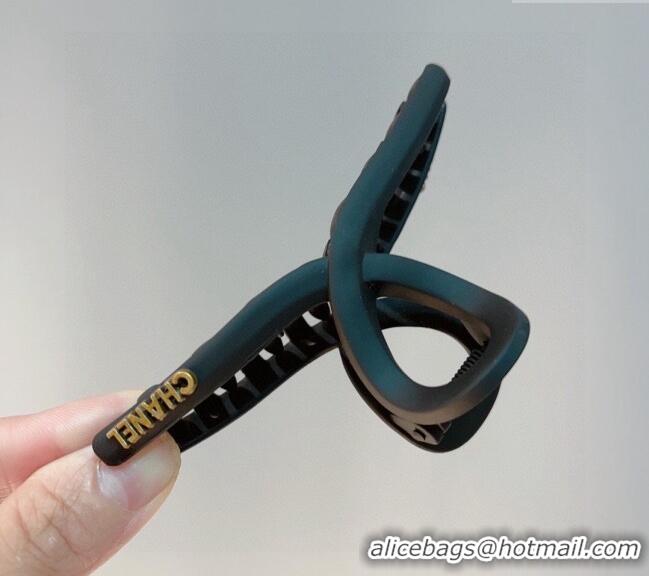 Famous Brand Chanel Matte Hair Clip 0302 Black 2024