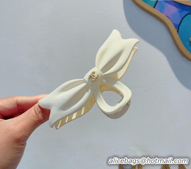 Buy Discount Chanel Matte Bow Hair Clip CH0401 White 2024