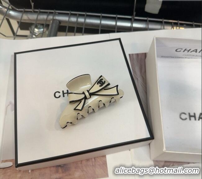 Famous Brand Discount Chanel Bow Hair Clip 1023 White 2024