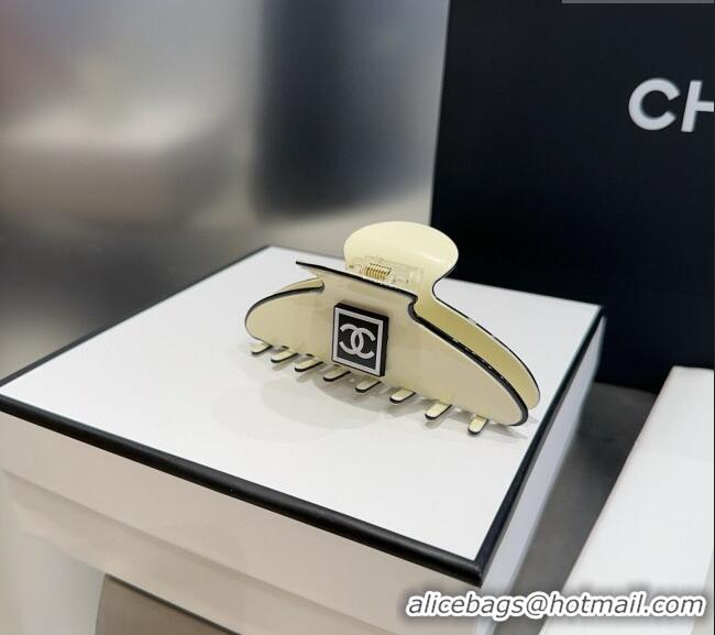 Best Cheap Chanel Framed CC Hair Clip 0512 White 2025