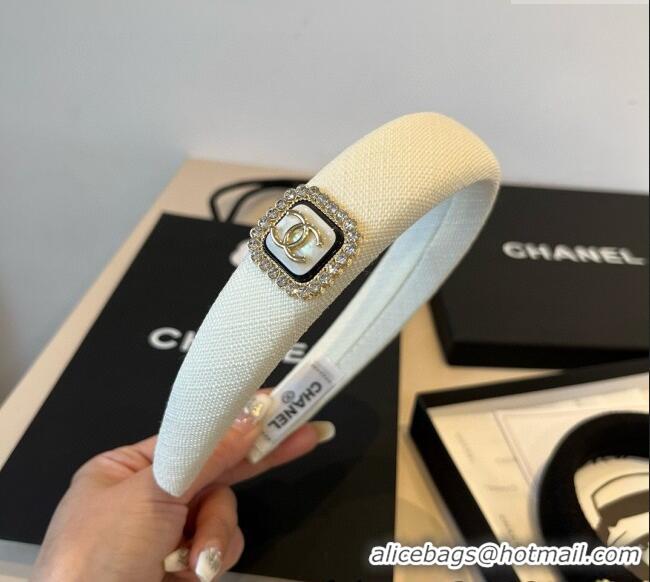 New Fashion Chanel Headband with CC Pearls 0512 White 2025