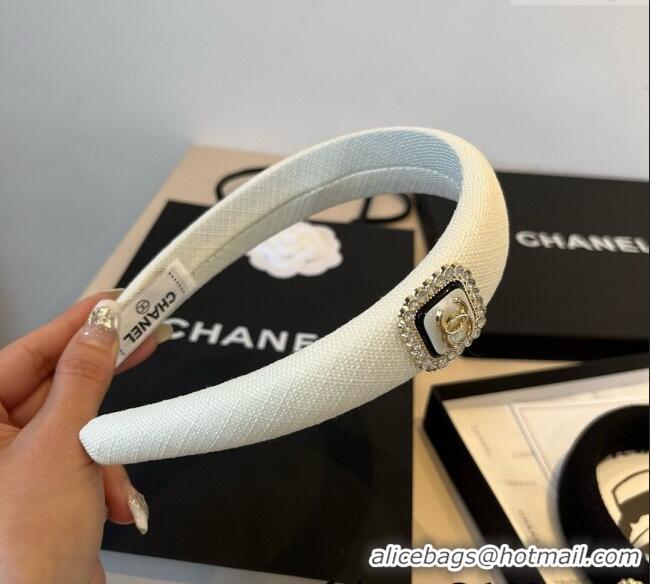 New Fashion Chanel Headband with CC Pearls 0512 White 2025